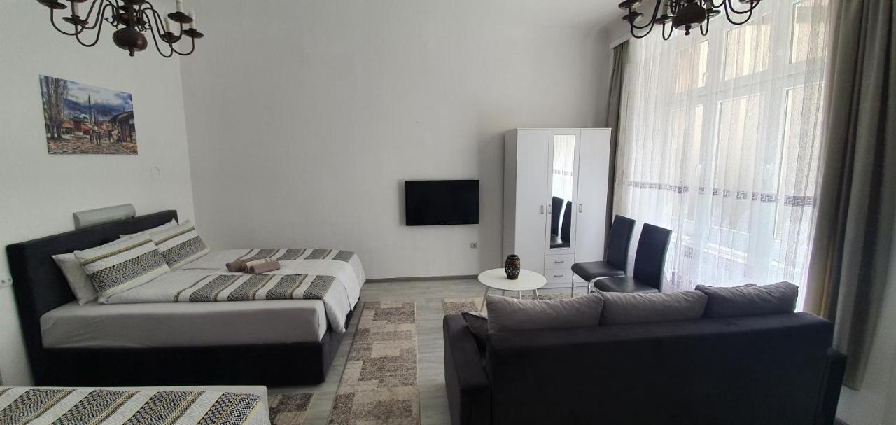 Ferhadija A&E Apartment Сараево Екстериор снимка