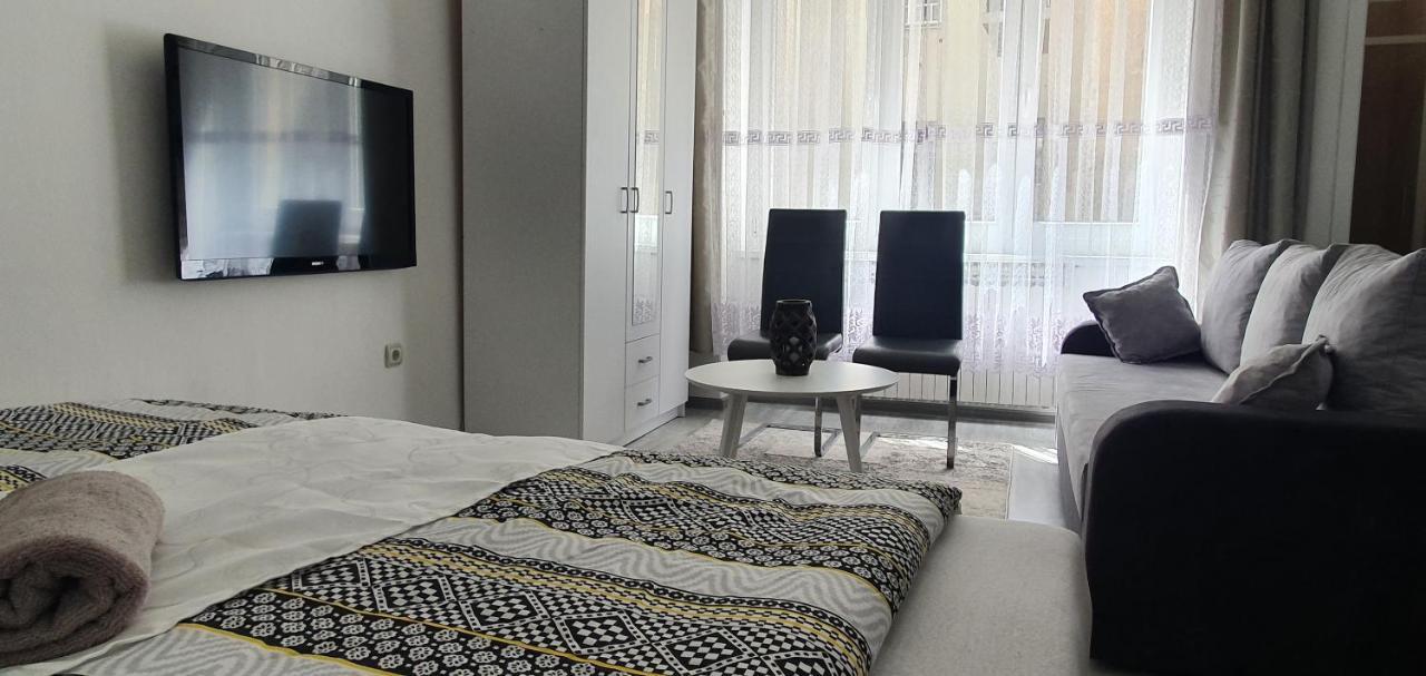 Ferhadija A&E Apartment Сараево Екстериор снимка