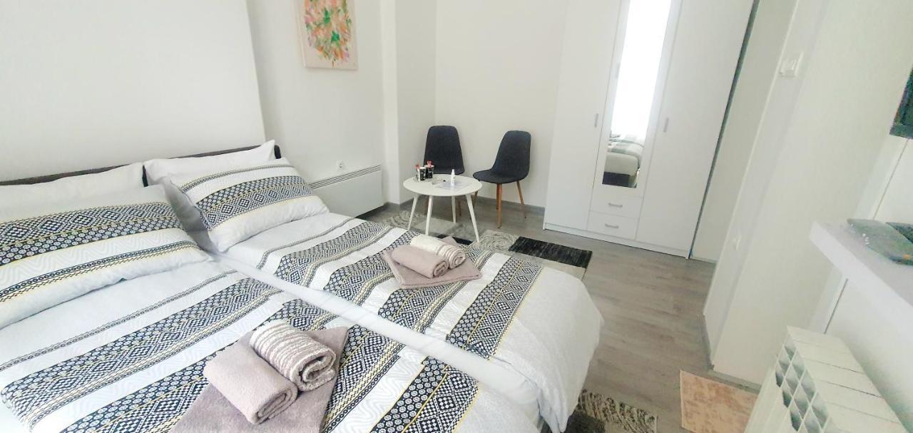 Ferhadija A&E Apartment Сараево Екстериор снимка