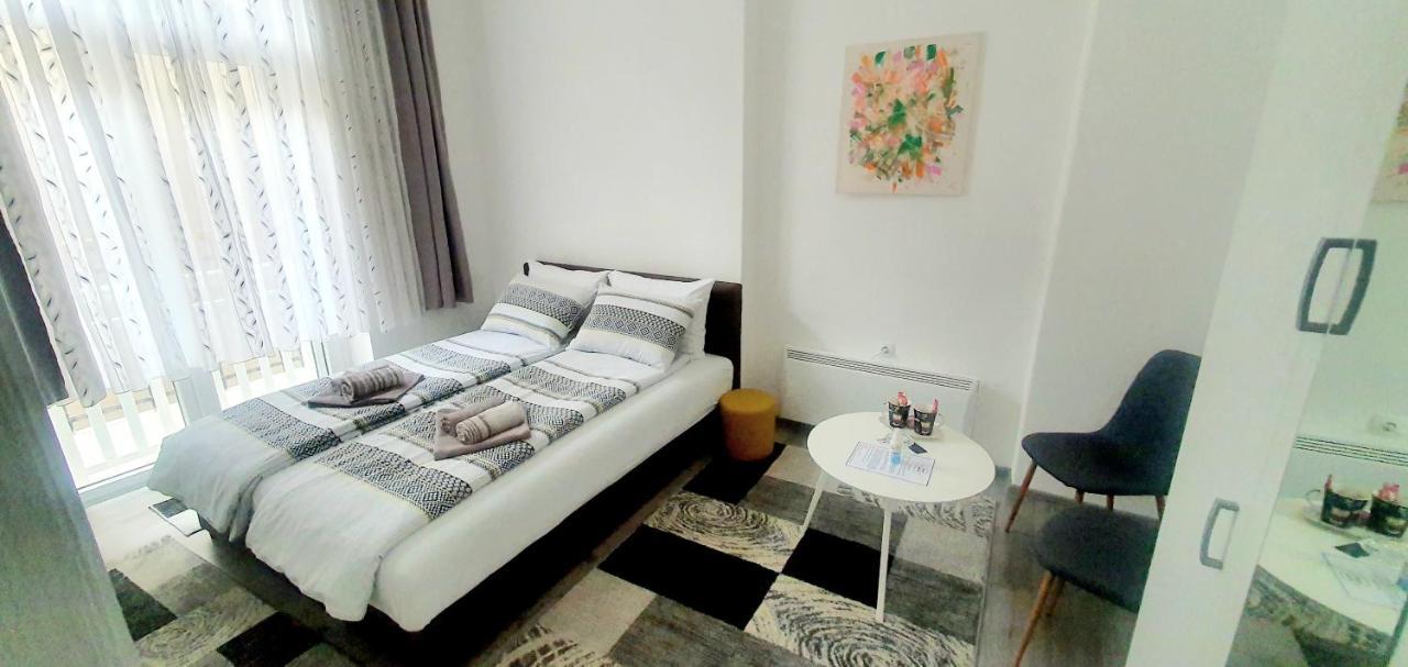 Ferhadija A&E Apartment Сараево Екстериор снимка