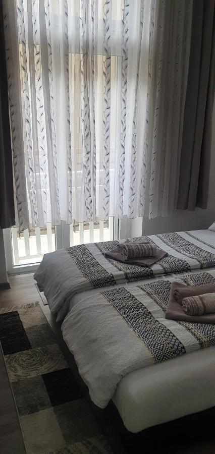 Ferhadija A&E Apartment Сараево Екстериор снимка
